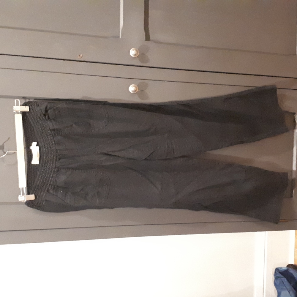 Linen rayon blend elastized waist pants. Size 10 straight leg